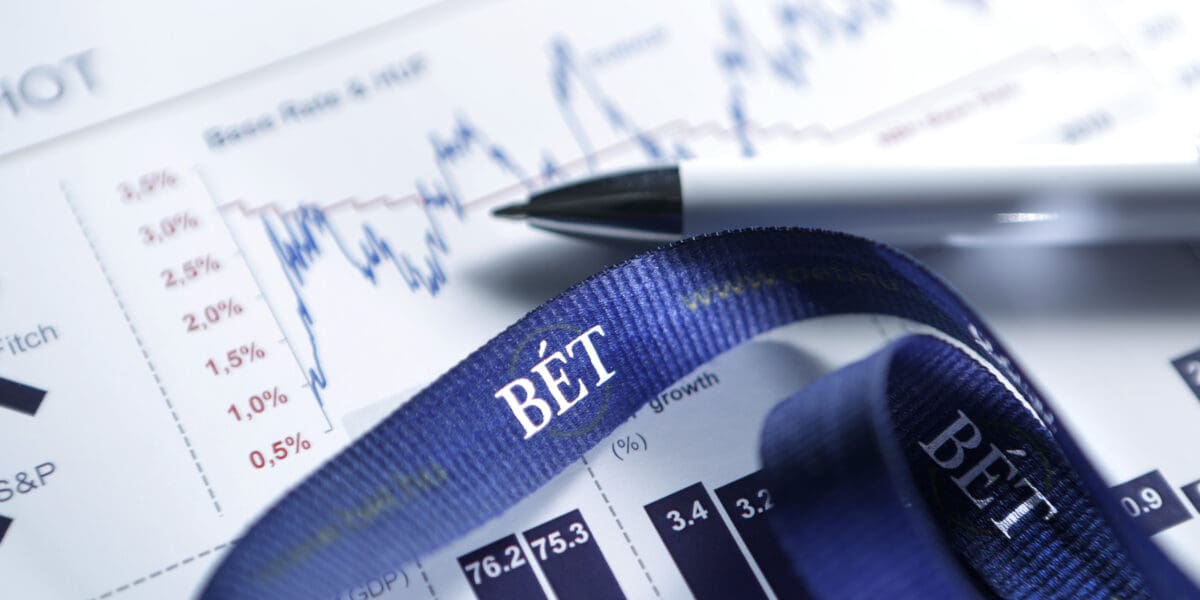 Tőzsde napközben Április 17. – A BUX zöldben halad, az OTP gyengült, a Mol pluszban áll