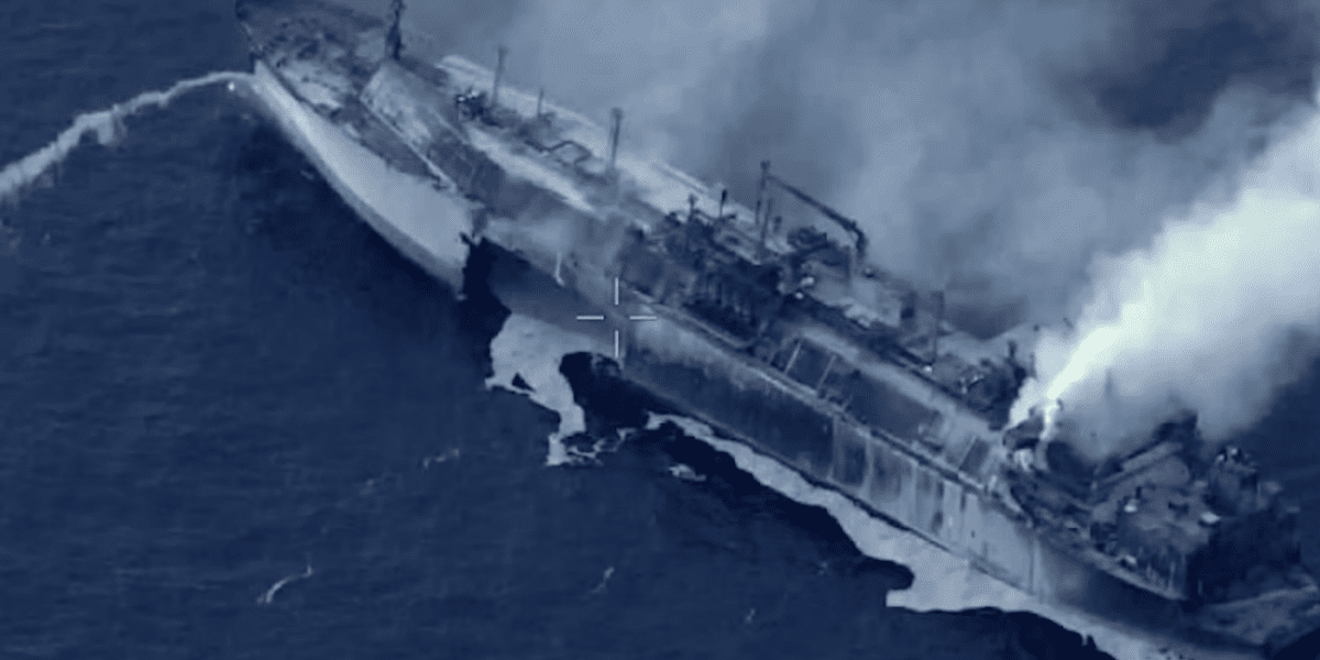 Legénység nélkül sodródik Líbia felé a sérült orosz LNG tanker – A hatóságok mentésre készülnek