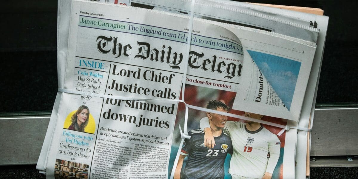 Médiapiaci óriásüzlet előtt áll az Axel Springer – 667 millió dollárért veheti meg a Telegraphot