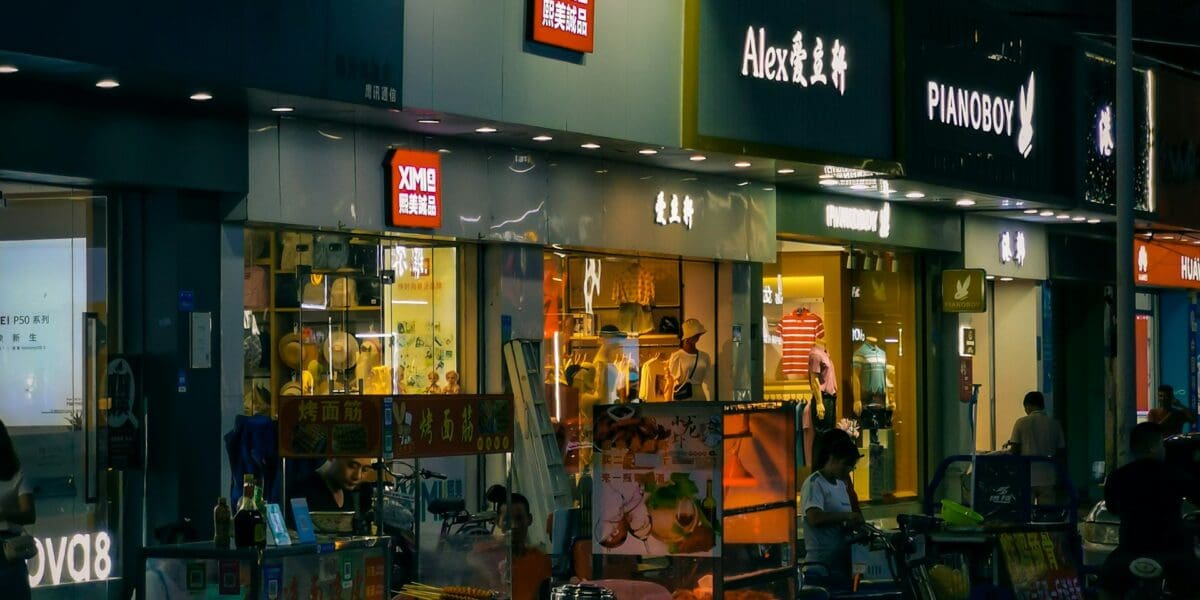 A szankciók sem törték meg a Huawei-t – Nőtt a nyereség, az MI és az autóipar húzta a céget