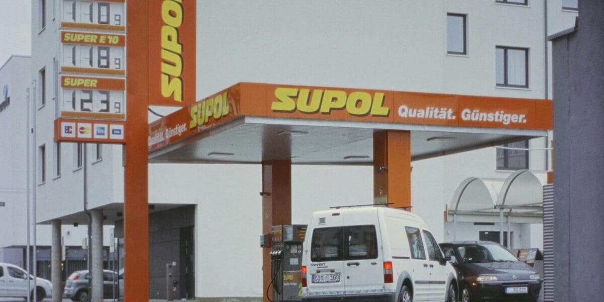 Irán miatt drágul az energia – Adócsökkentéssel fékezné az üzemanyagárakat a német kormány